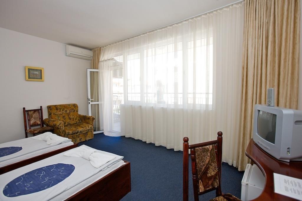 Семеен Хотел Елена Палас Nessebar Quarto foto